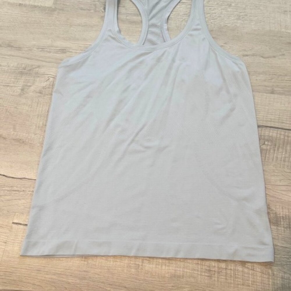 Lululemon Swiftly Tech Tank - Size 12